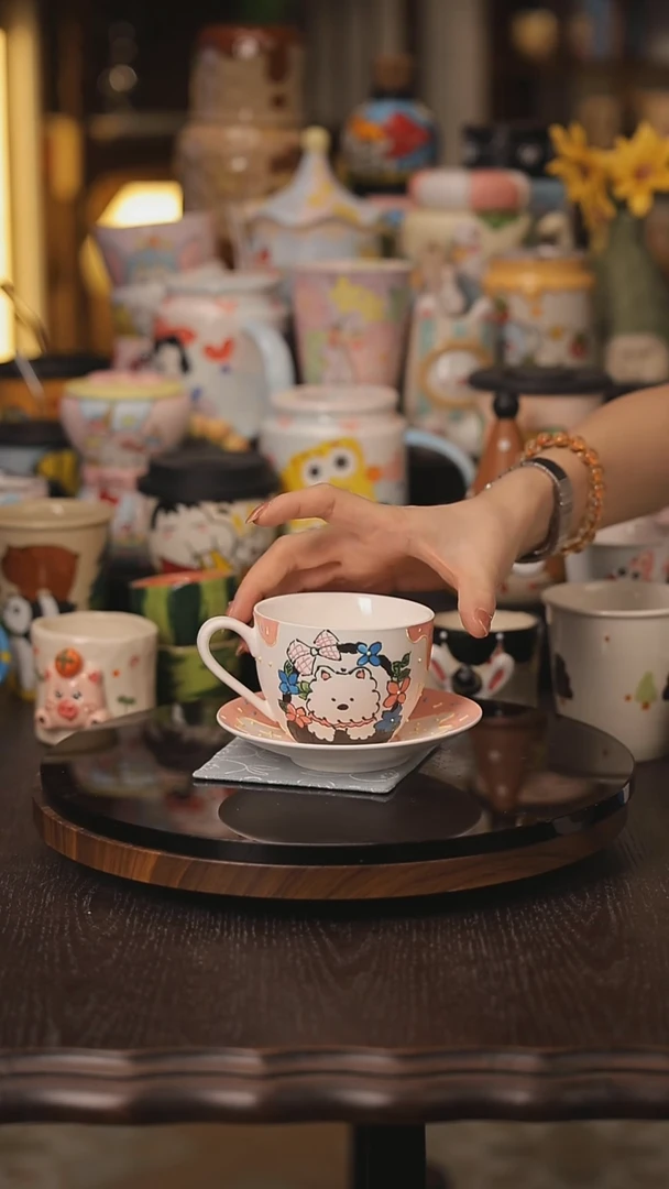 景德镇釉下彩绘设计师款式陶瓷