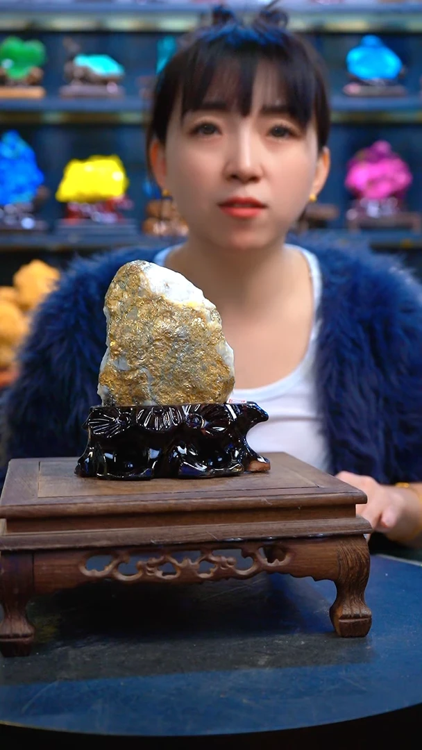 石材精品矿物晶体摆件