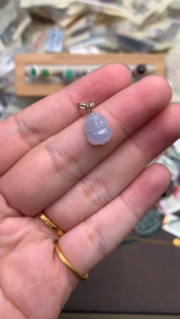 翡翠挂件未镶嵌—