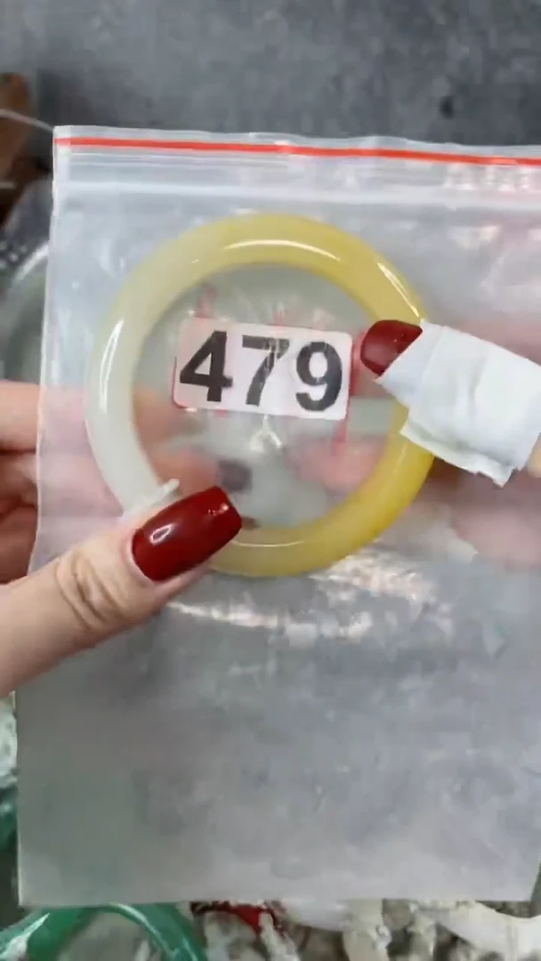 【闪购商品】石英质玉手镯未镶嵌5758+479