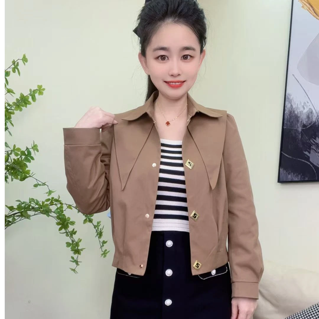 淑女日记  时尚秋季网红女女装极简风翻领燕尾领时尚显瘦短外套09