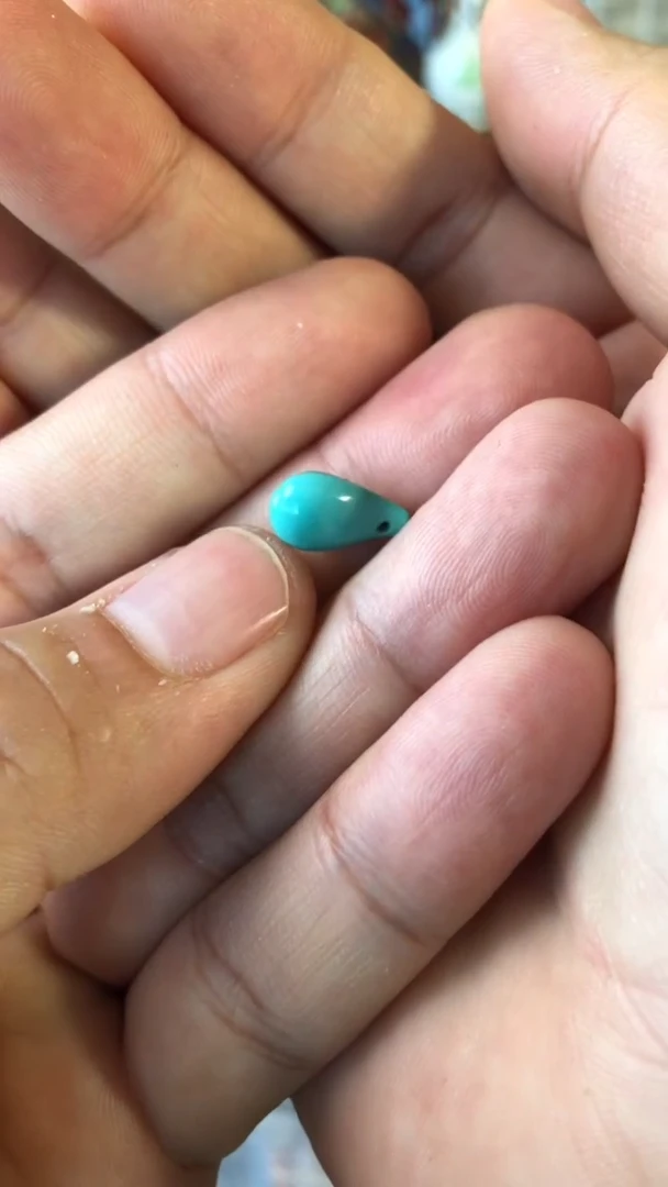 【闪购商品】绿松石珠宝奇石未镶嵌卡子一个