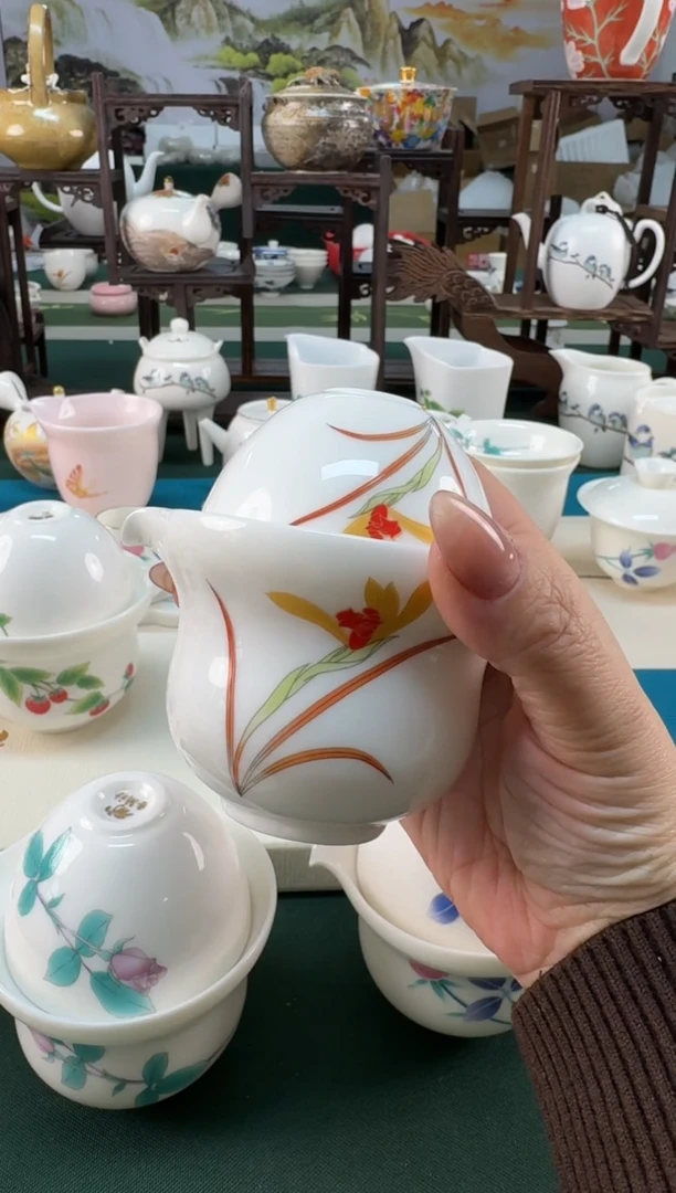 【闪购商品】瓷器 ······.......