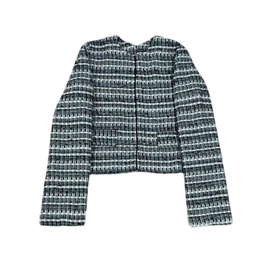 一半---小版型短款套头小香风上衣25272