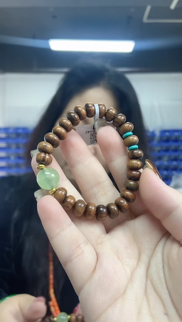 【闪购商品】玛瑙/玉髓手串未镶嵌多样性发其一颜色微差