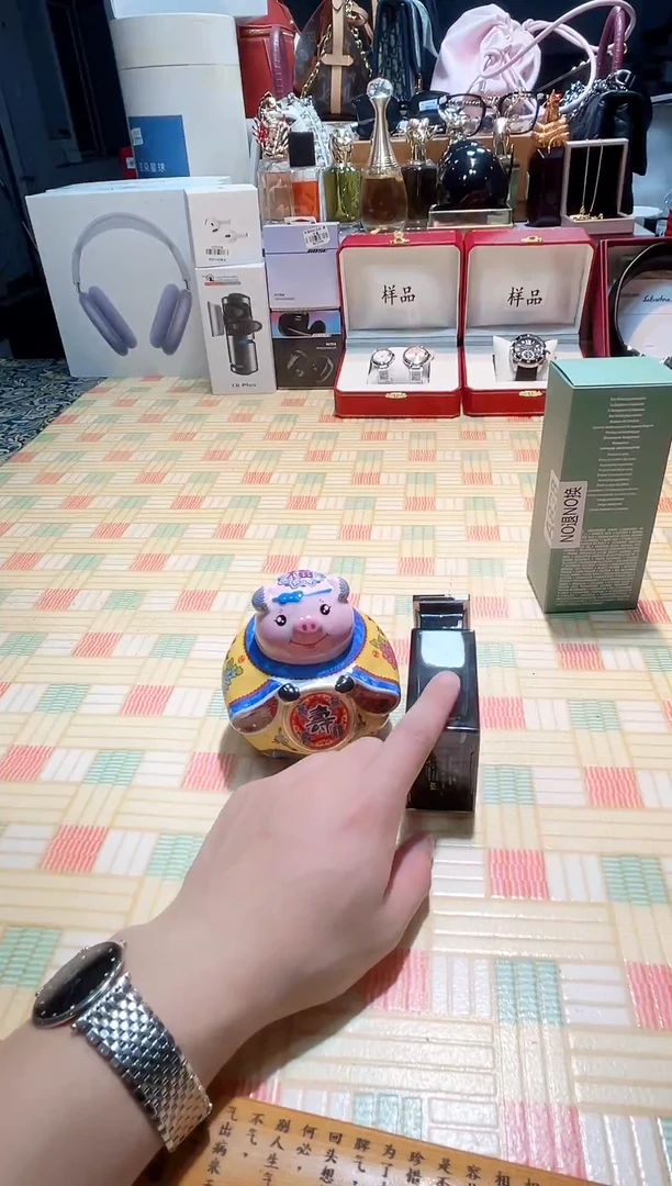 瓷片瓷器 库房到期 全部地板价@@1