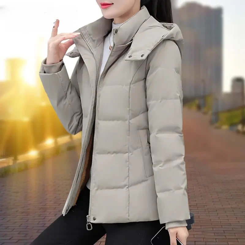 品牌白鸭绒羽绒服冬季女2024新款中年妈妈保暖宽松连帽时尚外套女