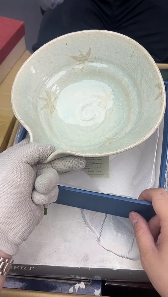 【闪购商品】中古回流瓷器好看，谨慎参拍
