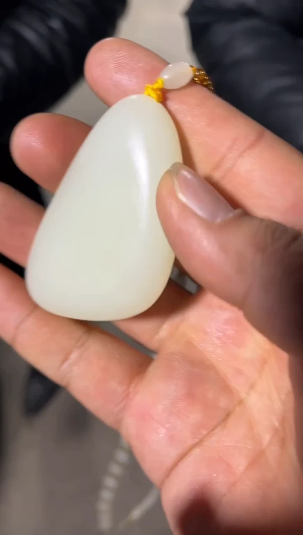 未镶嵌和田玉挂件1