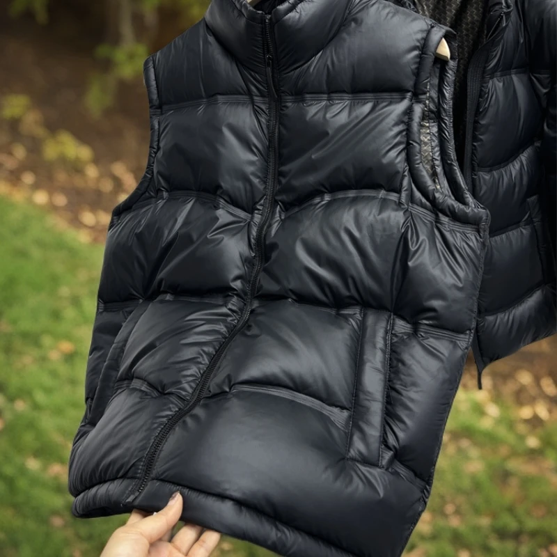 诺顿雷斯高蓬松90白鸭绒冬季男士加厚石墨烯保暖时尚立领羽绒马甲