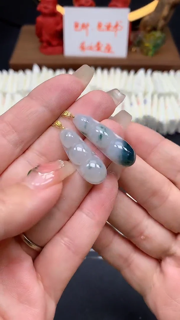 【闪购商品】翡翠吊坠(不含链)18K金镶嵌MS155244（多样性发一件）