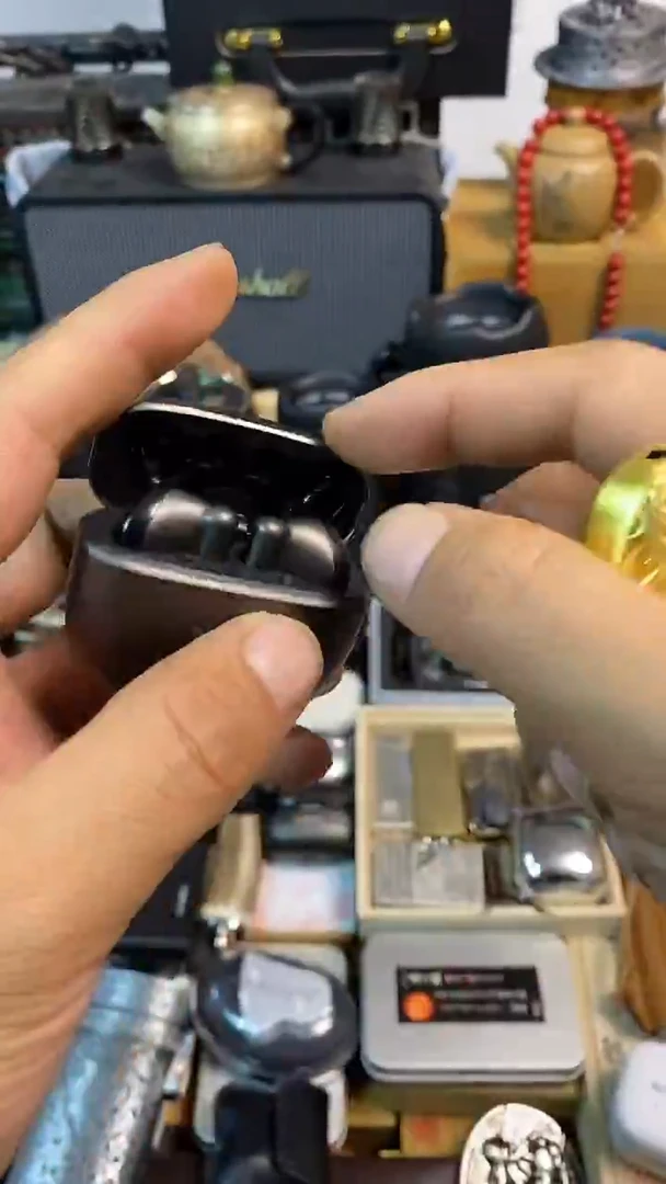 瓷片示闪购商品，如图所