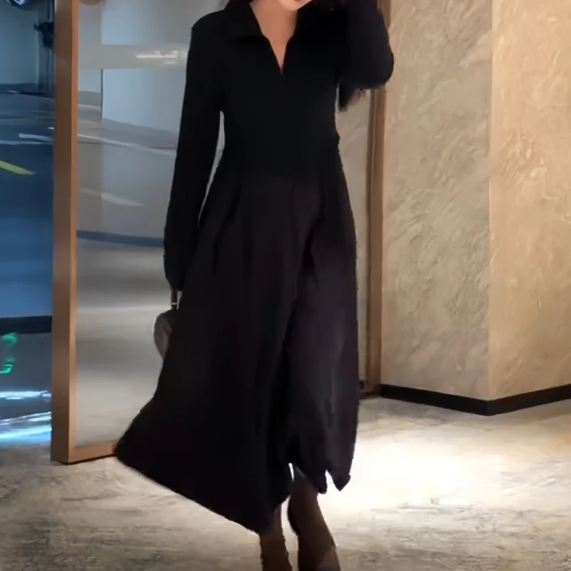 早秋时尚风气质收腰显瘦中长裙极简风连衣裙气质风黑色拼接小黑裙