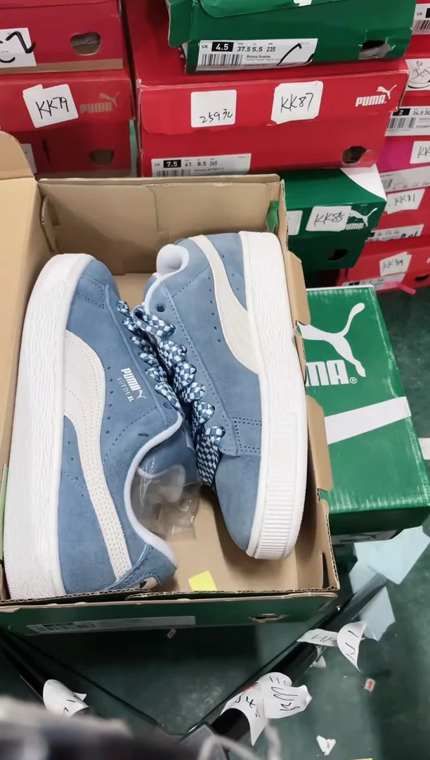 彪马时尚休闲运动鞋36M   FF40