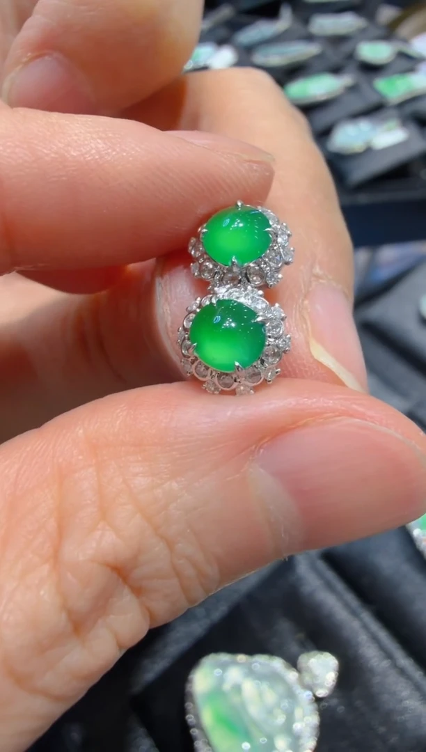 18K金镶嵌翡翠耳饰多样性团购发一件