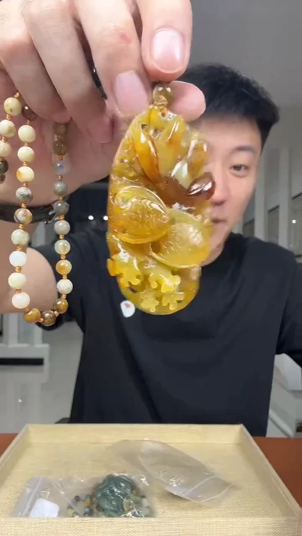 未镶嵌岫玉其它多样性发货一件