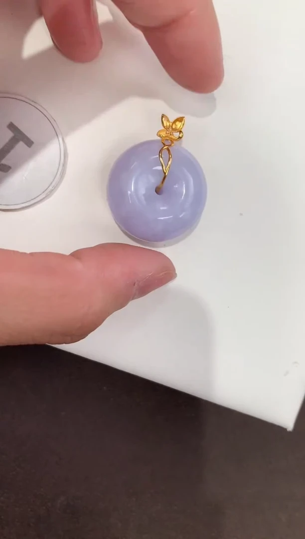 颈饰18K金镶嵌翡翠天然缅甸A货翡翠