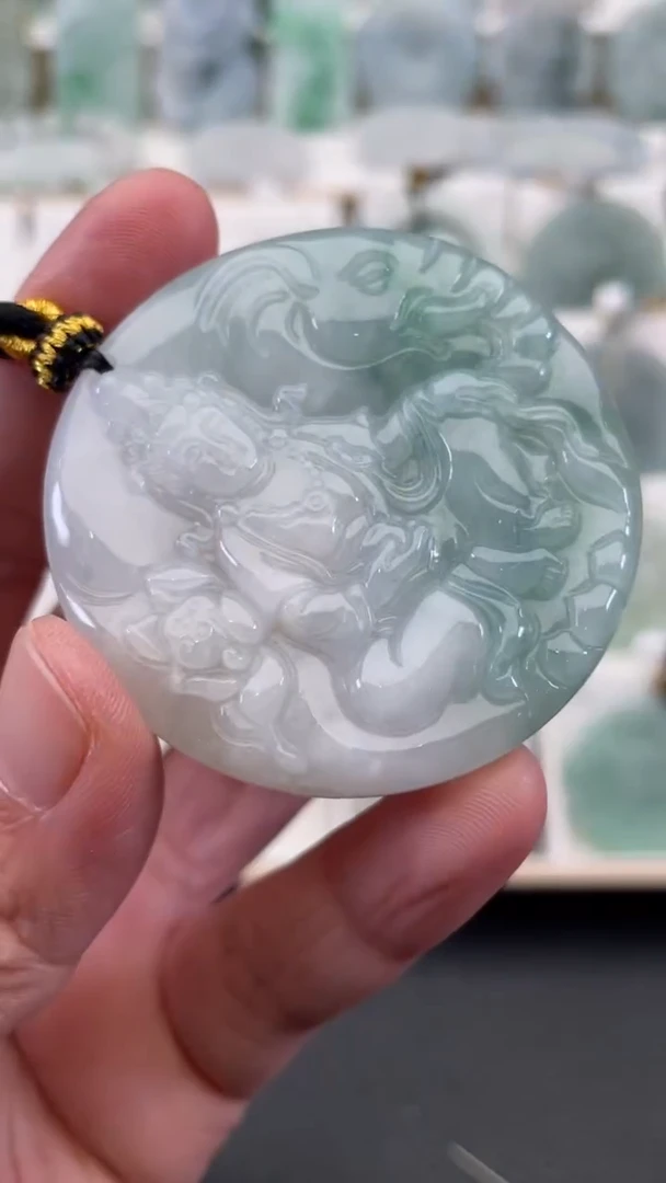 颈饰未镶嵌翡翠天然缅甸翡翠A货492