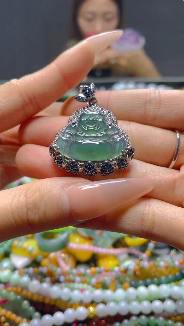 颈饰未镶嵌翡翠/P/翡翠A货，一件也是批发价