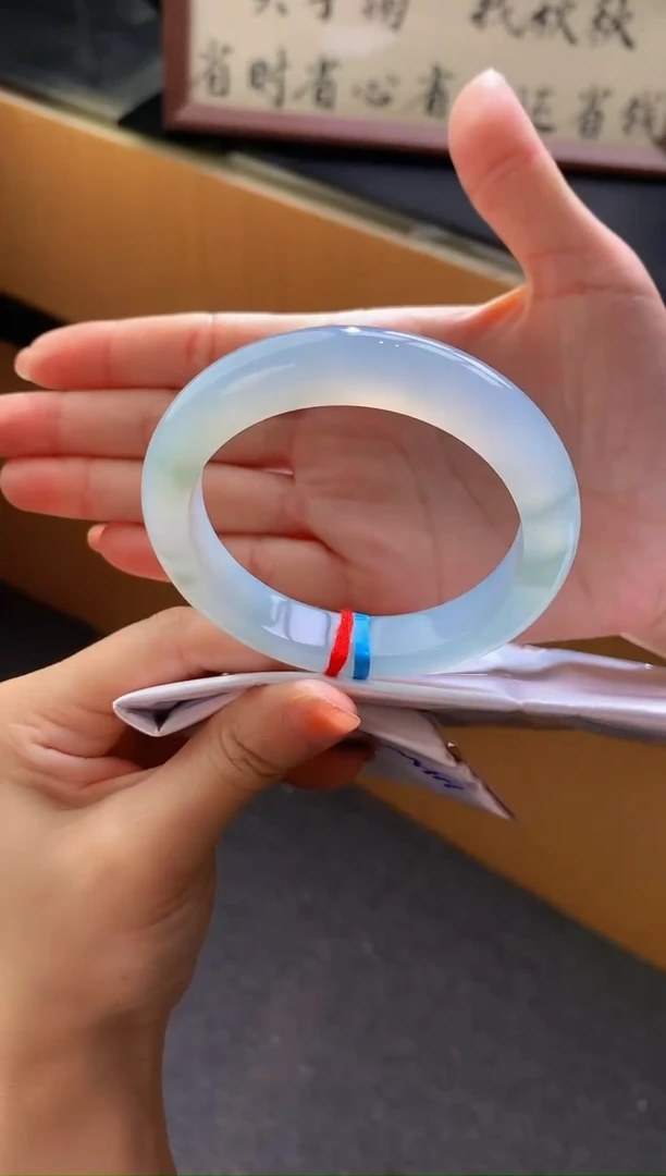 未镶嵌手镯翡翠-C132 圈口56 全款14万 定金2万