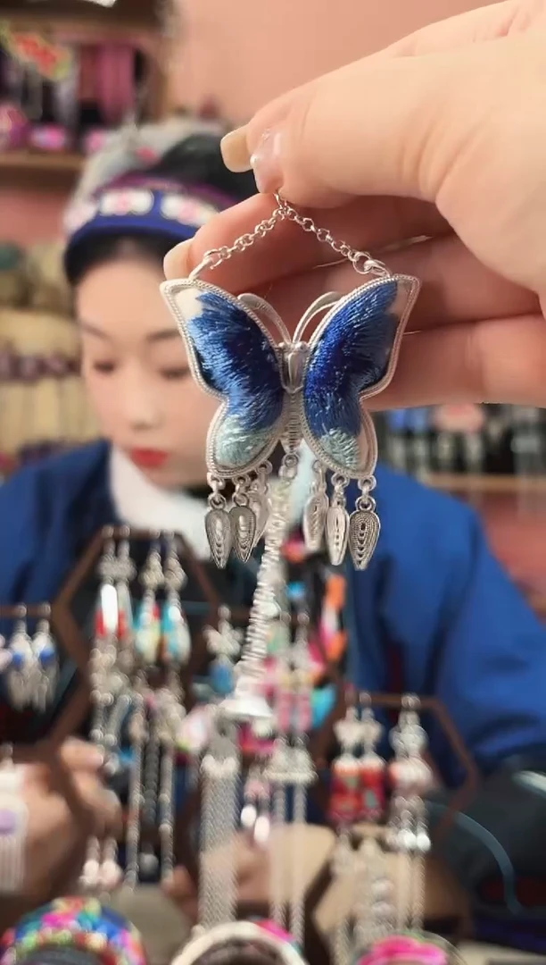 艺枝独绣手工饰品191