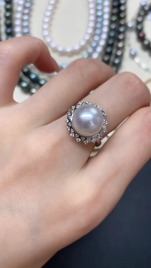 18K金镶嵌海水珍珠戒指W512|7800