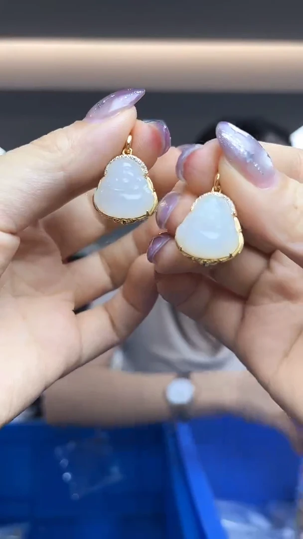 和田玉银S925镶嵌颈饰（多样性发一件）