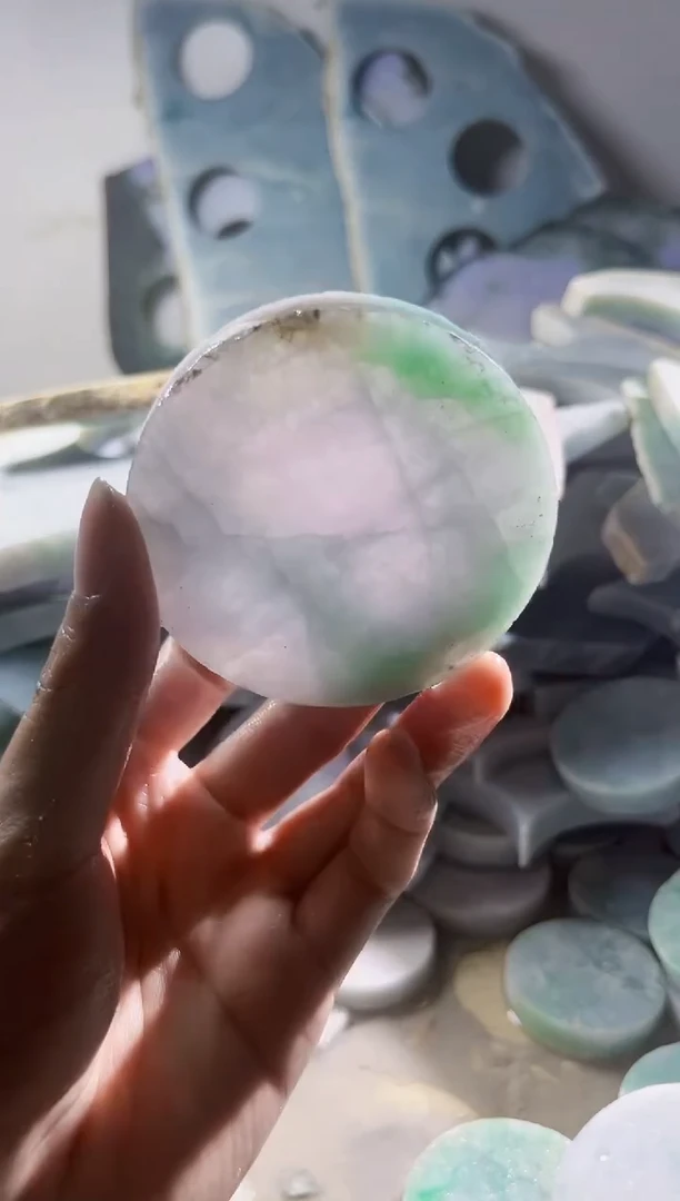 翡翠裸石 缅甸翡翠A货陈1041