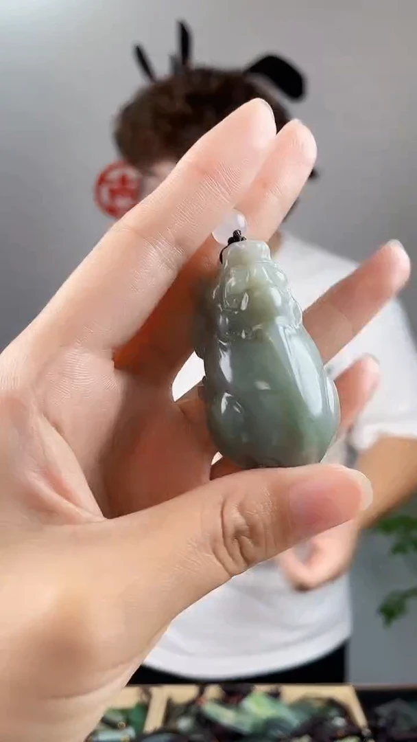 和田玉未镶嵌颈饰拍一发一，多样性发货