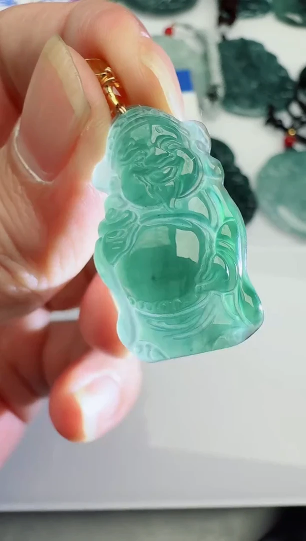 【闪购商品】翡翠吊坠(不含链)未镶嵌多样性随机发其一