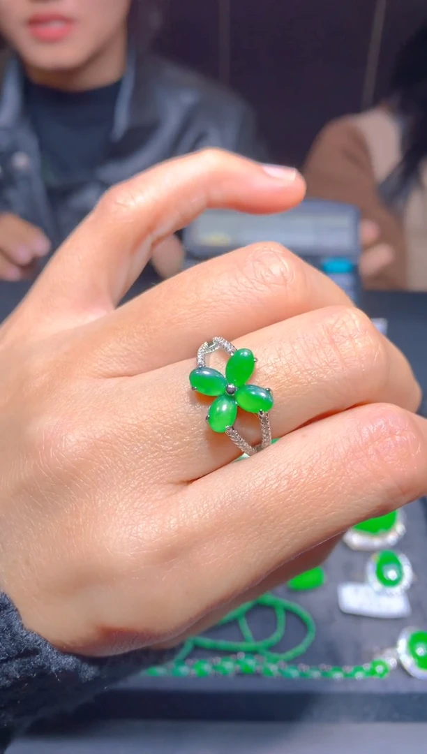 未镶嵌定制翡翠250多样性发货（发其一）