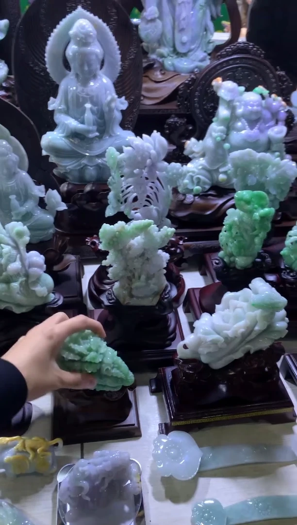 【闪购商品】翡翠摆件未镶嵌翡翠摆件