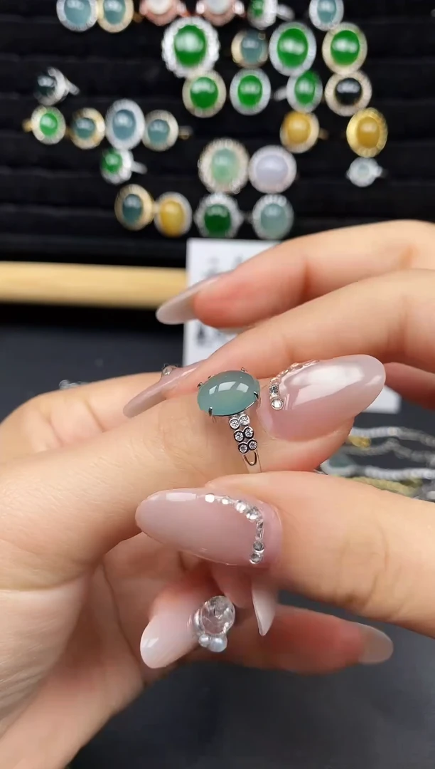 银S925镶嵌戒指翡翠85385