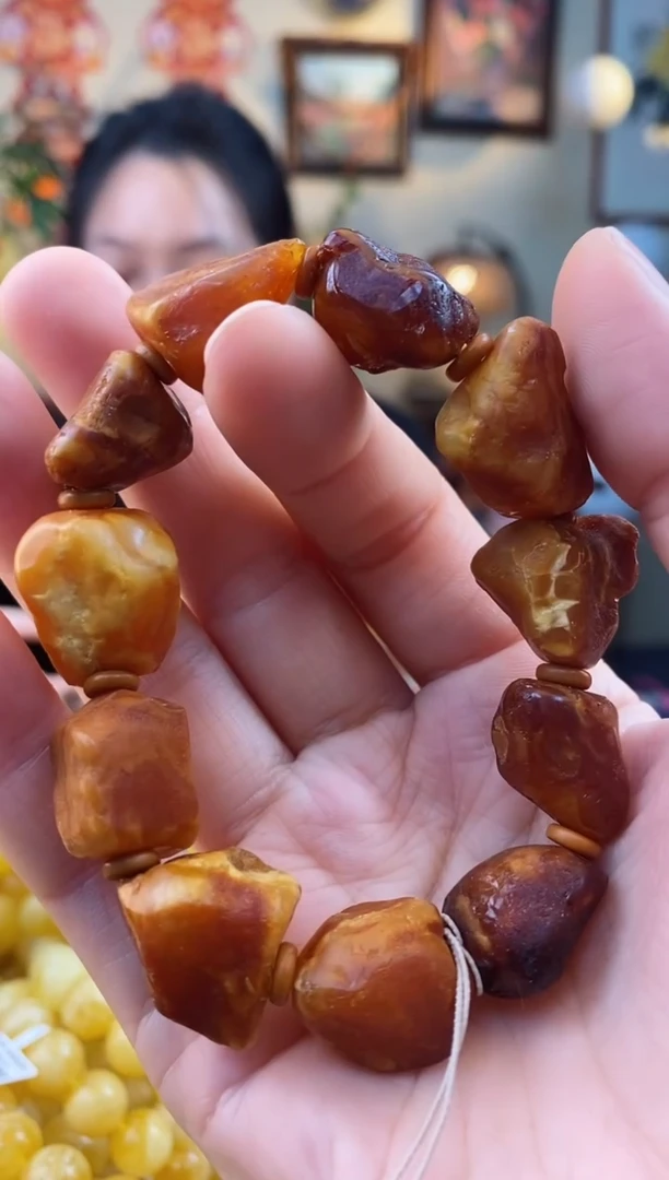【闪购商品】琥珀手串未镶嵌手串