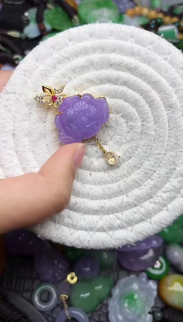 颈饰未镶嵌翡翠缅甸翡翠吊坠