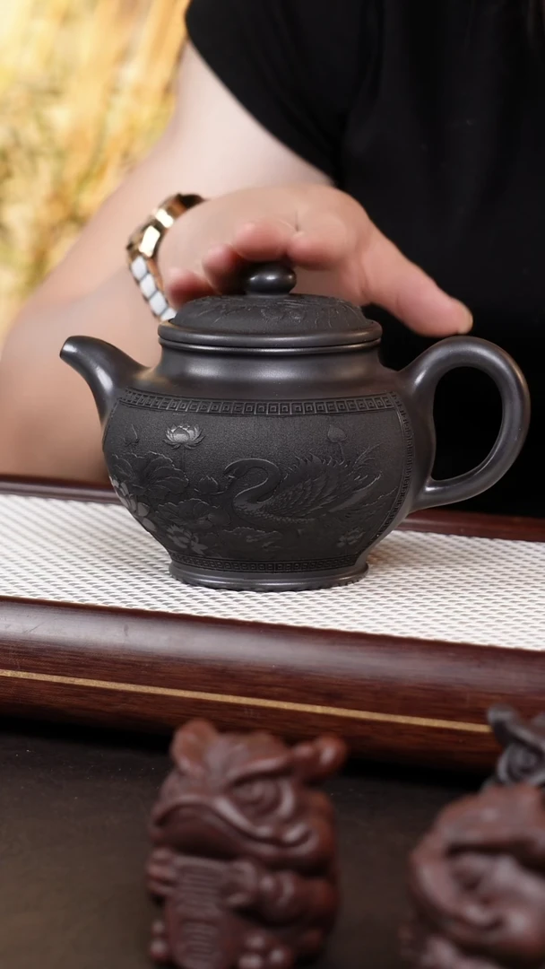 茶壶紫砂石黄掇只
