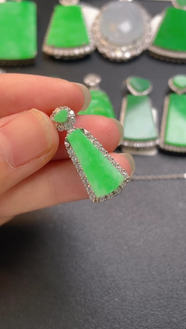 吊坠(不含链)银S925镶嵌翡翠吊坠