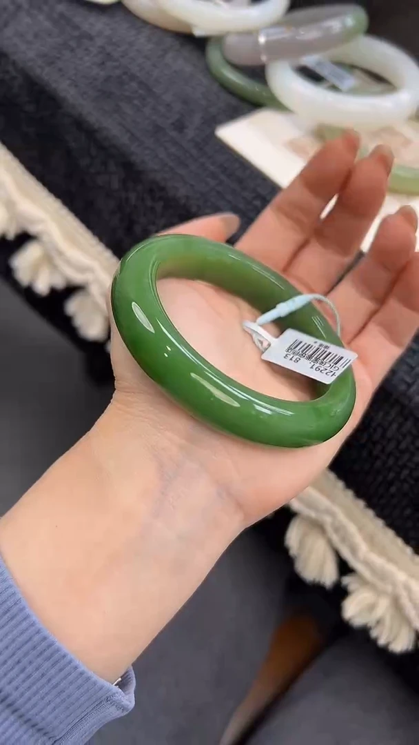 未镶嵌手镯和田玉胖胖的用料足性价比很高58.3圈