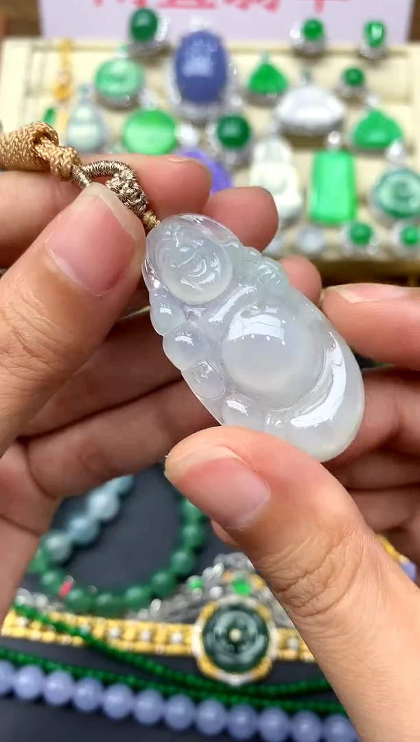 翡翠未镶嵌颈饰70-中国好珍宝