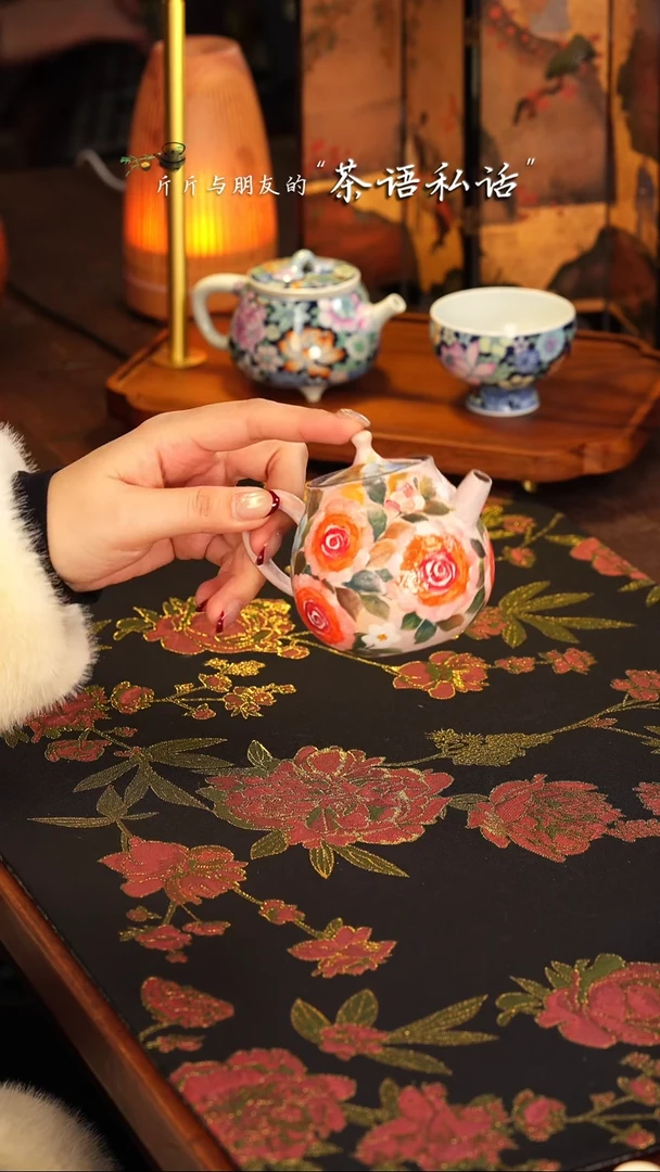 【闪购商品】伴斤茶舍   油画风  向日葵   小壶