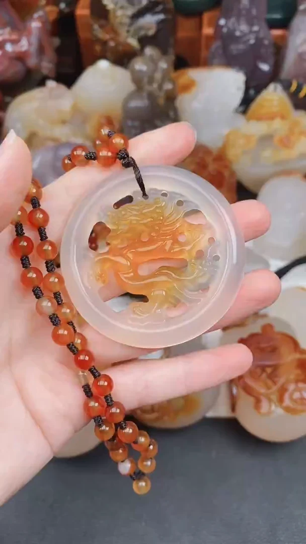 玛瑙/玉髓颈饰未镶嵌AA