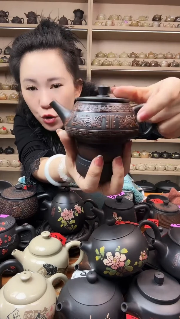 壶满雕民族纹石瓢+2跳叨杯