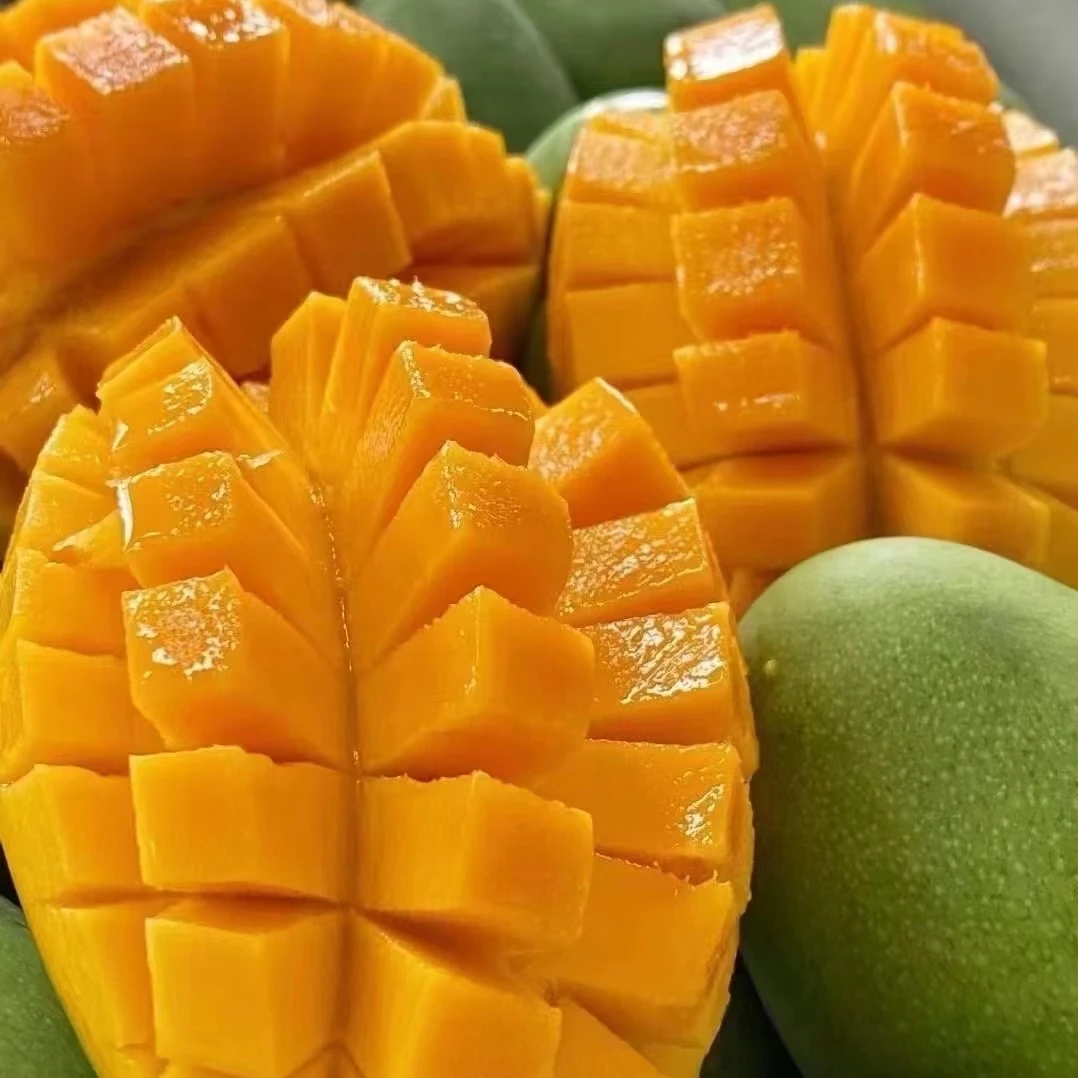 广西百色甜心芒青皮金煌芒新鲜现摘热带水果大青芒果多肉爆汁当季