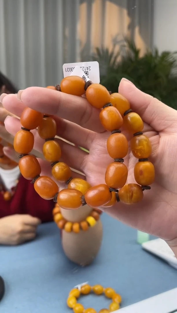 【闪购商品】琥珀珠宝奇石未镶嵌假一罚十，微瑕多样性发一件024.13