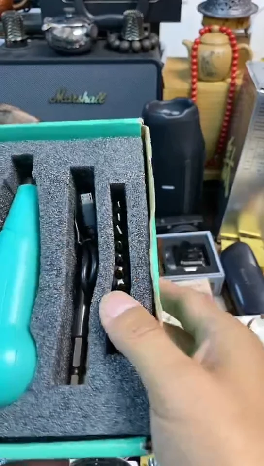 瓷片闪购商品，如图所示