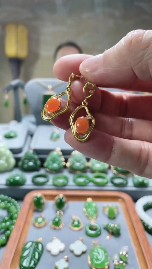 【闪购商品】南红玛瑙耳饰银S925镀金镶嵌耳饰