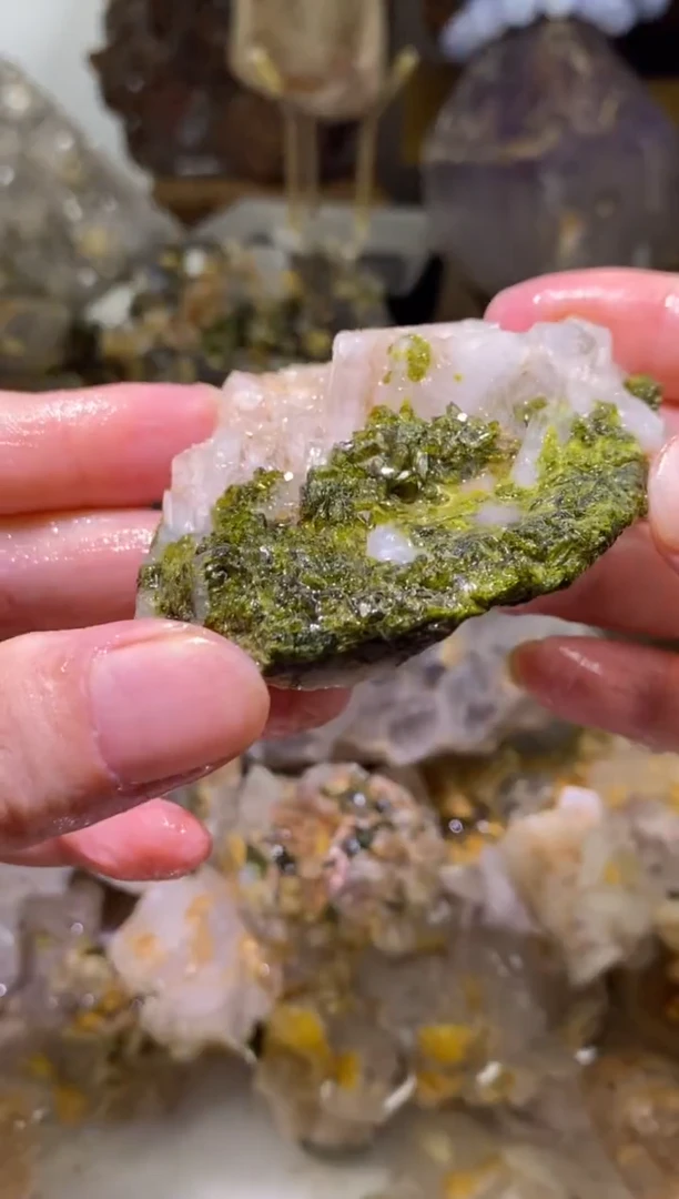 未镶嵌珠宝半成品水晶48号四川超七花园水晶