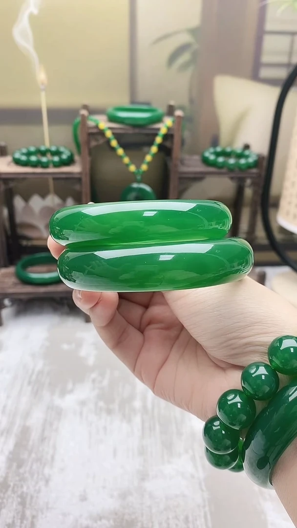 手镯玛瑙/玉髓未镶嵌用****6111