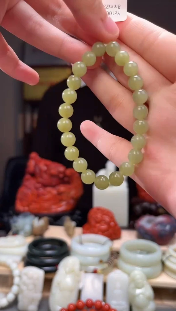 颈饰未镶嵌和田玉手串