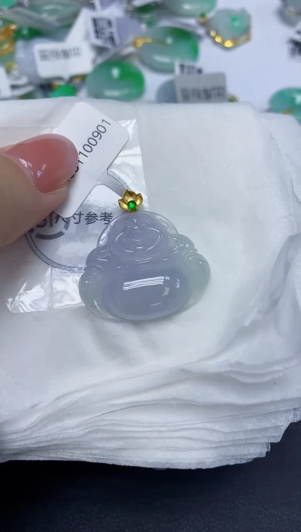 颈饰18K金镶嵌翡翠天然缅甸翡翠A货多样性发一件